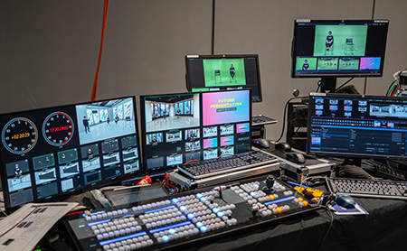 ちょもろーBスタジオ オペレーション卓